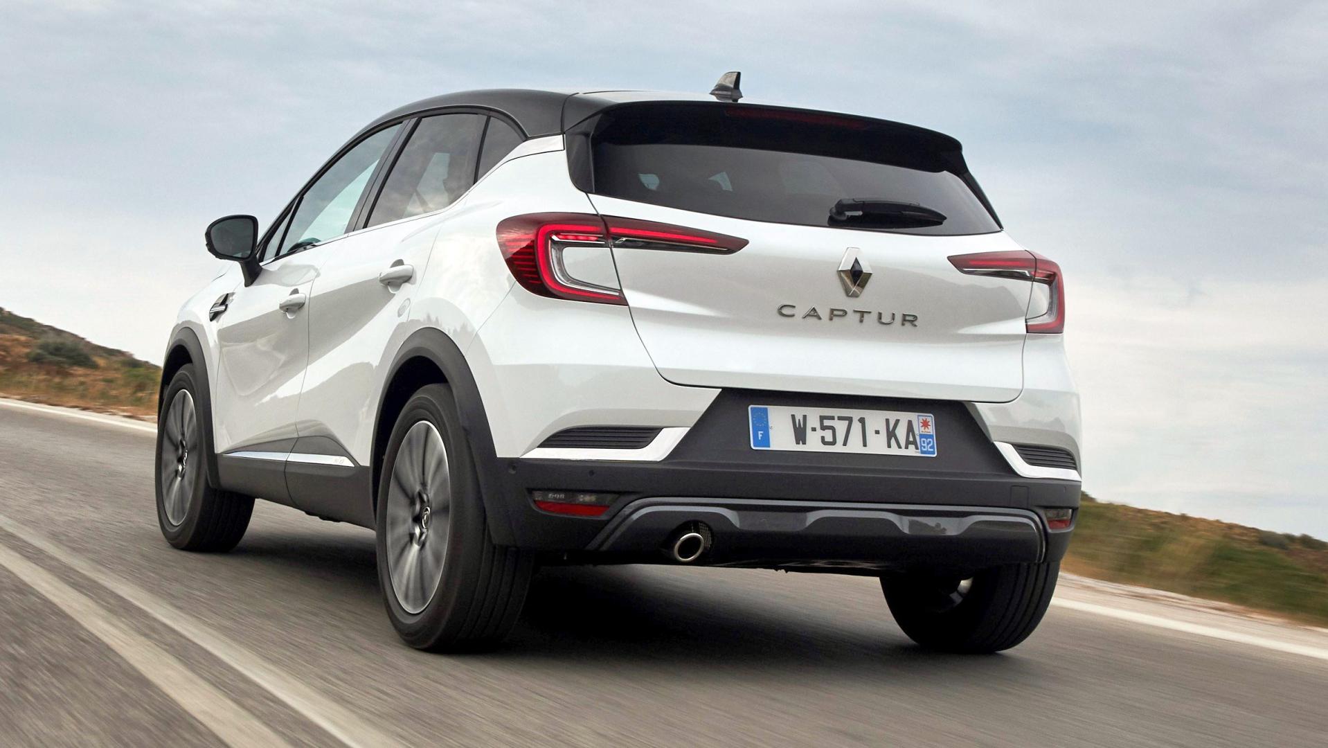 renault-captur-rijder-3-4-achter-e1588939289176